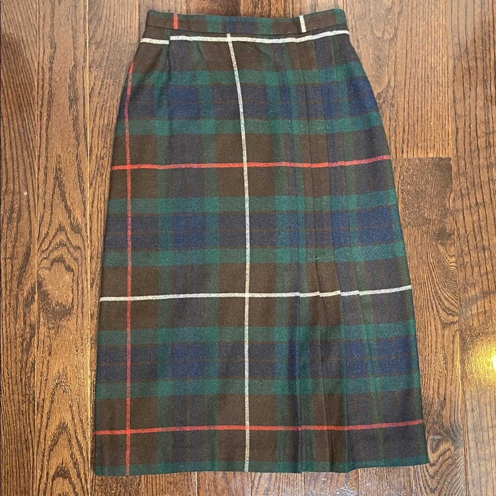 Jones New York 100% Wool Plaid Skirt Size 8